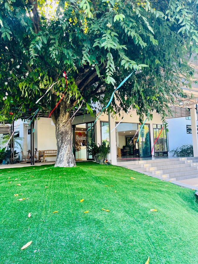 Bualinn Resort Nong Khai Exterior foto