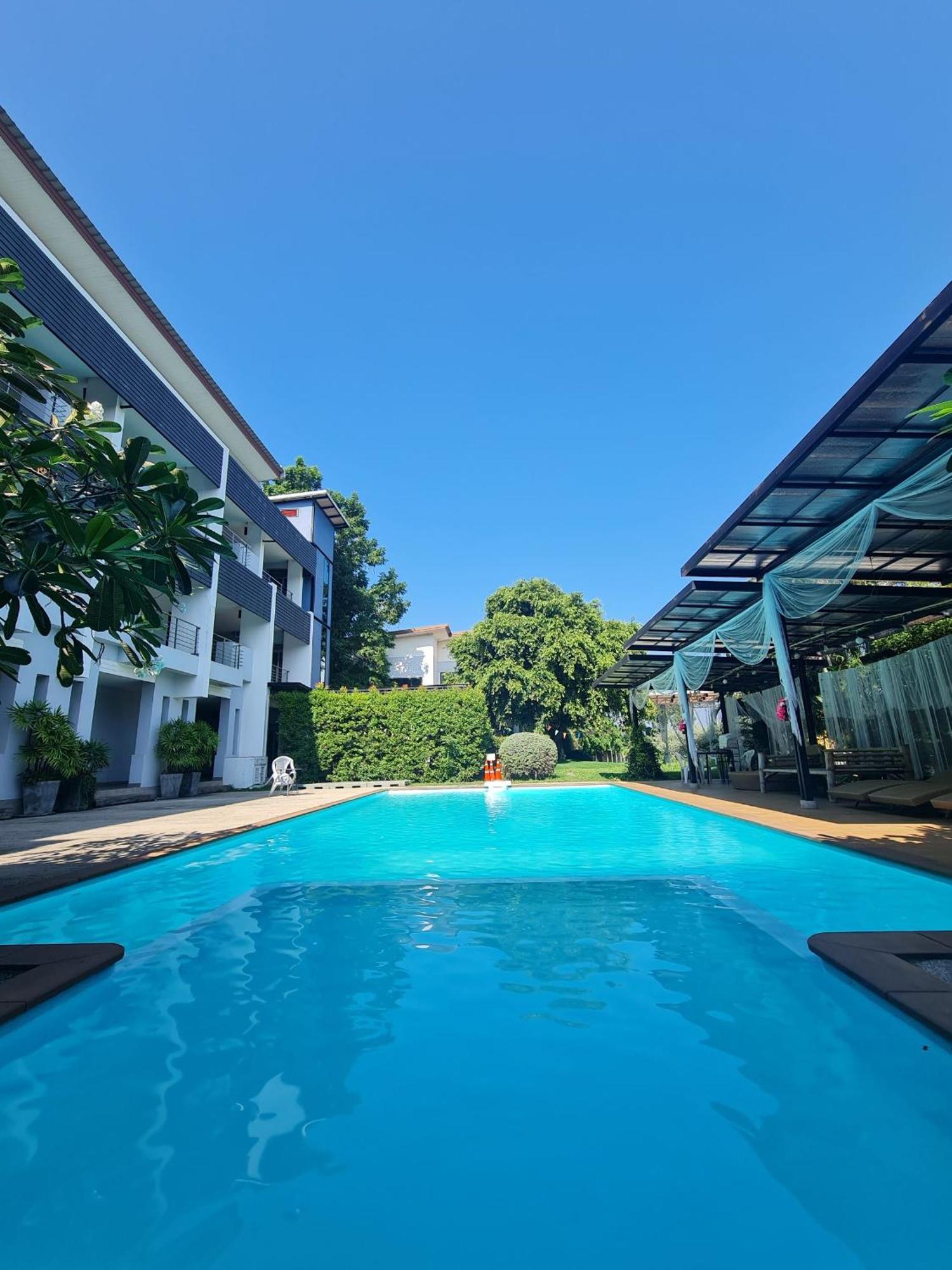 Bualinn Resort Nong Khai Exterior foto